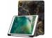 imoshion Coque tablette Trifold iPad 6 (2018) 9.7 pouces / iPad 5 (2017) 9.7 pouces / Air 2 (2014) / Air 1 (2013) - Black Marble