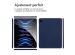 Accezz Coque Liquid Silicone avec porte-stylet iPad Pro 12.9 (2022) / Pro 12.9 (2021) / Pro 12.9 (2020) - Bleu foncé