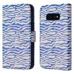 imoshion ﻿Étui de téléphone portefeuille Design Samsung Galaxy S10e - White Blue Stripes