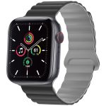 imoshion Bracelet magnétique en silicone pour l'Apple Watch Apple Watch Series 1-9 / SE - 38/40/41 mm / Series 10 - 42 mm - Noir / Gris