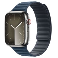 Apple Bracelet à maillons magnétique FineWoven Apple Watch Series 1-10 / SE / Ultra (2) - 42/44/45/46/49 mm - Taille S/M - Baltic Blue